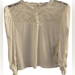 Celebrity blouse w/shirred sleeves and lace bodice- xxl